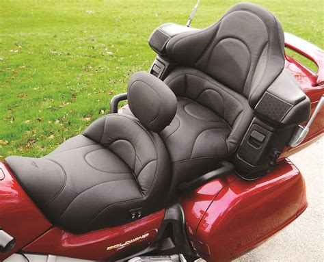 mustang seats motorcycle